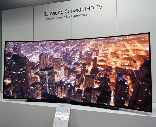 Samsung's $120,000 Curved 105" 4K