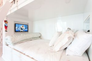 kids-bunkbed-TV-custom-installation-serious-audio-video